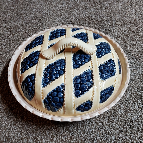 Other - Ceramic pie plate